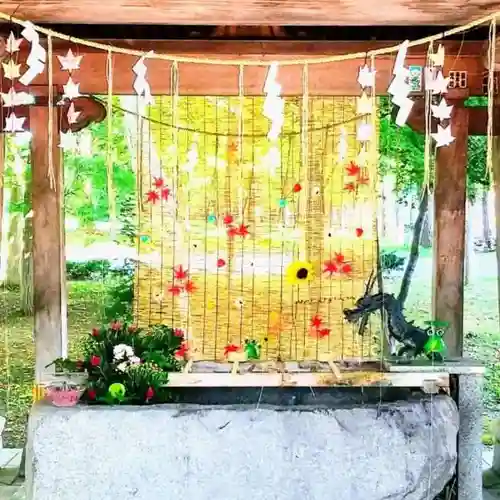 彌彦神社　(伊夜日子神社)の手水舎