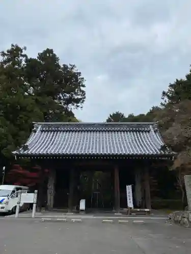 根香寺の山門