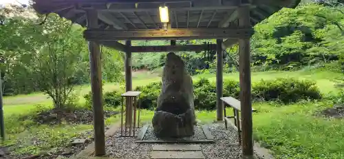 安久津八幡神社の手水舎