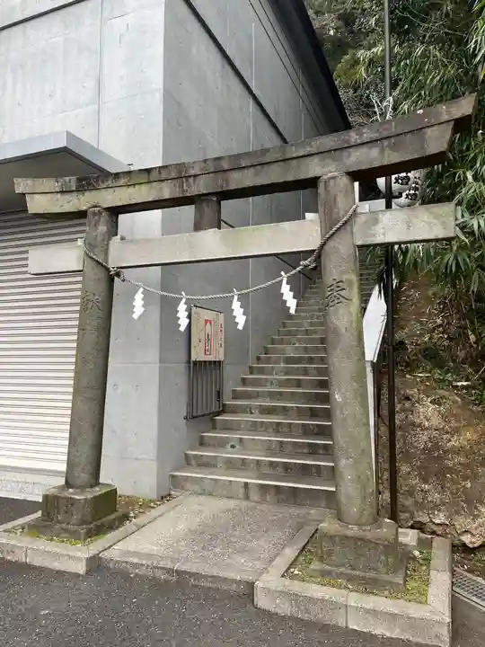 富岡八幡宮の鳥居