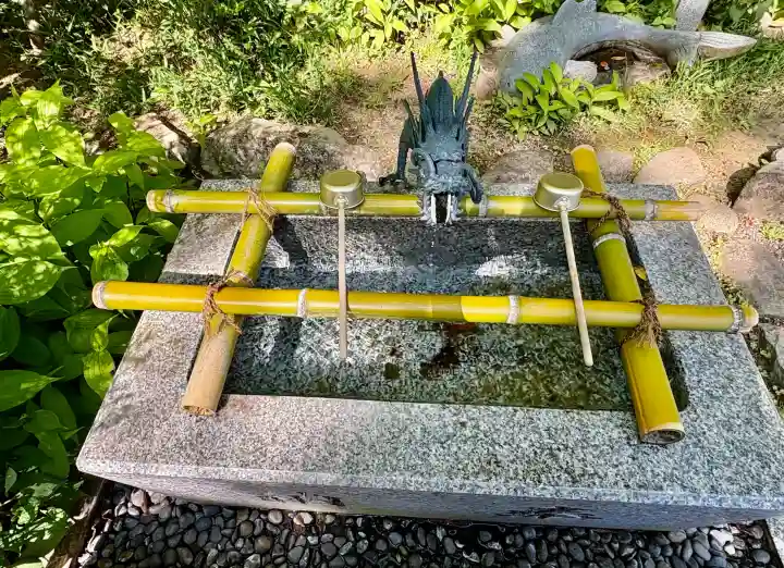 大村神社の{uncategorized: "未分類", other: "その他", undefined: "問題あり", building: "その他建物", grave: "お墓", sacred_gate: "鳥居", guardian: "狛犬", statue: "像", buddha: "仏像", history: "歴史", nature: "自然", garden: "庭園", animal: "動物", pagoda: "塔", temizu: "手水舎", mountain_gate: "山門・神門", sanctuary: "本殿・本堂", subordinate: "末社・摂社", art: "芸術", scenery: "景色", jizo: "地蔵", ema: "絵馬", goshuin: "御朱印", omikuji: "おみくじ", items: "授与品その他", amulet: "お守り", goshuincho: "御朱印帳", eats: "食事", festival: "お祭り", votive_dance: "神楽", shichigosan: "七五三参", wedding: "結婚式", experience: "体験その他", initially: "初詣", around: "周辺", anti_infection: "感染症対策"}