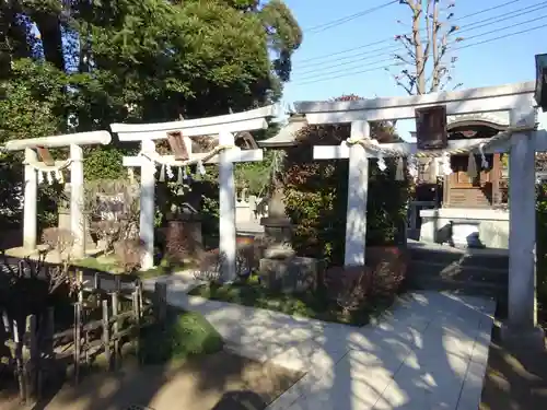 薭田神社の末社