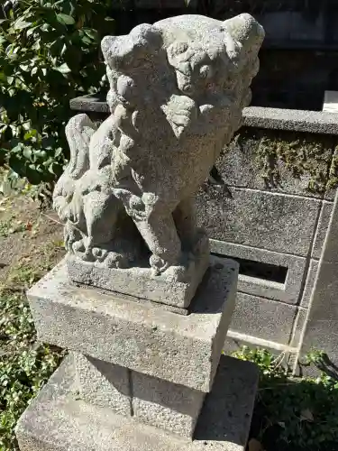 小梳神社の{uncategorized: "未分類", other: "その他", undefined: "問題あり", building: "その他建物", grave: "お墓", sacred_gate: "鳥居", guardian: "狛犬", statue: "像", buddha: "仏像", history: "歴史", nature: "自然", garden: "庭園", animal: "動物", pagoda: "塔", temizu: "手水舎", mountain_gate: "山門・神門", sanctuary: "本殿・本堂", subordinate: "末社・摂社", art: "芸術", scenery: "景色", jizo: "地蔵", ema: "絵馬", goshuin: "御朱印", omikuji: "おみくじ", items: "授与品その他", amulet: "お守り", goshuincho: "御朱印帳", eats: "食事", festival: "お祭り", votive_dance: "神楽", shichigosan: "七五三参", wedding: "結婚式", experience: "体験その他", initially: "初詣", around: "周辺", anti_infection: "感染症対策"}