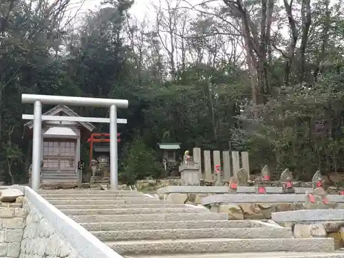 中山寺奥之院の本殿・本堂