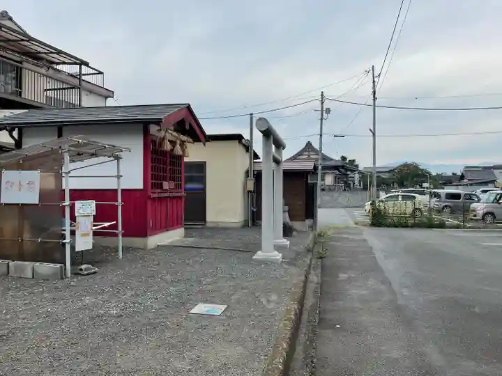 穴山稲荷神社(山梨県)
