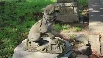稲荷神社の狛犬