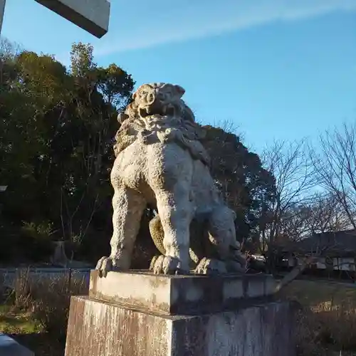 茨城縣護國神社の狛犬