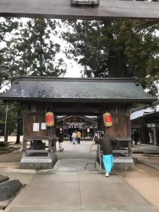 八重垣神社の山門・神門