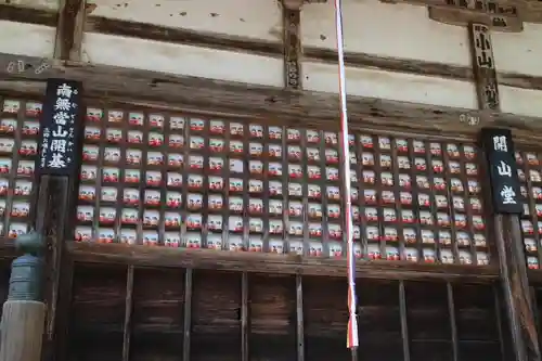 勝尾寺の本殿・本堂