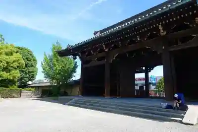 東寺(教王護国寺)の山門・神門