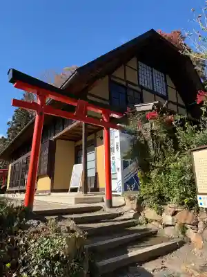 西坂ねこ稲荷神社(福島県)