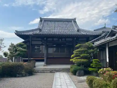 空善寺の{uncategorized: "未分類", other: "その他", undefined: "問題あり", building: "その他建物", grave: "お墓", sacred_gate: "鳥居", guardian: "狛犬", statue: "像", buddha: "仏像", history: "歴史", nature: "自然", garden: "庭園", animal: "動物", pagoda: "塔", temizu: "手水舎", mountain_gate: "山門・神門", sanctuary: "本殿・本堂", subordinate: "末社・摂社", art: "芸術", scenery: "景色", jizo: "地蔵", ema: "絵馬", goshuin: "御朱印", omikuji: "おみくじ", items: "授与品その他", amulet: "お守り", goshuincho: "御朱印帳", eats: "食事", festival: "お祭り", votive_dance: "神楽", shichigosan: "七五三参", wedding: "結婚式", experience: "体験その他", initially: "初詣", around: "周辺", anti_infection: "感染症対策"}
