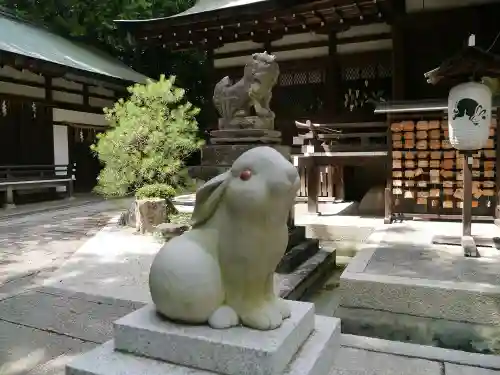 岡崎神社の狛犬