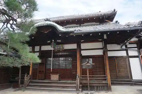 通妙寺の本殿・本堂