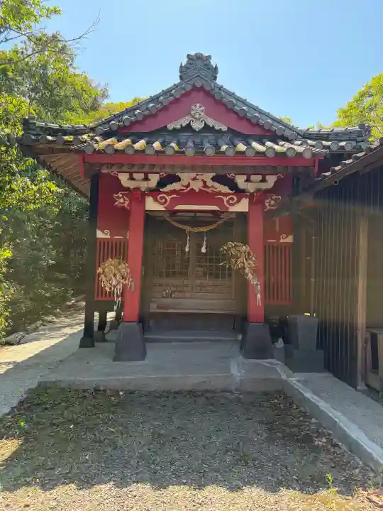 前玉神社の{uncategorized: "未分類", other: "その他", undefined: "問題あり", building: "その他建物", grave: "お墓", sacred_gate: "鳥居", guardian: "狛犬", statue: "像", buddha: "仏像", history: "歴史", nature: "自然", garden: "庭園", animal: "動物", pagoda: "塔", temizu: "手水舎", mountain_gate: "山門・神門", sanctuary: "本殿・本堂", subordinate: "末社・摂社", art: "芸術", scenery: "景色", jizo: "地蔵", ema: "絵馬", goshuin: "御朱印", omikuji: "おみくじ", items: "授与品その他", amulet: "お守り", goshuincho: "御朱印帳", eats: "食事", festival: "お祭り", votive_dance: "神楽", shichigosan: "七五三参", wedding: "結婚式", experience: "体験その他", initially: "初詣", around: "周辺", anti_infection: "感染症対策"}