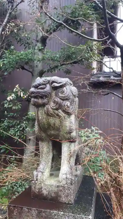若宮神社の狛犬