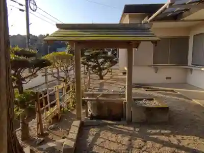 千引神社の手水舎