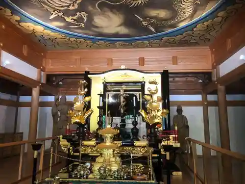 龍泉寺の本殿・本堂