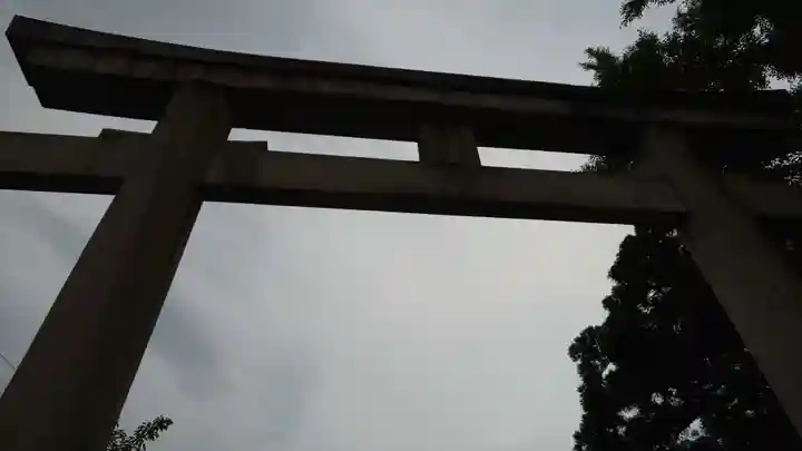 新日吉神宮の鳥居