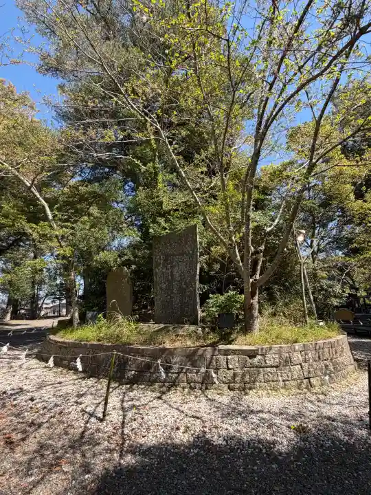 玉前神社の{uncategorized: "未分類", other: "その他", undefined: "問題あり", building: "その他建物", grave: "お墓", sacred_gate: "鳥居", guardian: "狛犬", statue: "像", buddha: "仏像", history: "歴史", nature: "自然", garden: "庭園", animal: "動物", pagoda: "塔", temizu: "手水舎", mountain_gate: "山門・神門", sanctuary: "本殿・本堂", subordinate: "末社・摂社", art: "芸術", scenery: "景色", jizo: "地蔵", ema: "絵馬", goshuin: "御朱印", omikuji: "おみくじ", items: "授与品その他", amulet: "お守り", goshuincho: "御朱印帳", eats: "食事", festival: "お祭り", votive_dance: "神楽", shichigosan: "七五三参", wedding: "結婚式", experience: "体験その他", initially: "初詣", around: "周辺", anti_infection: "感染症対策"}