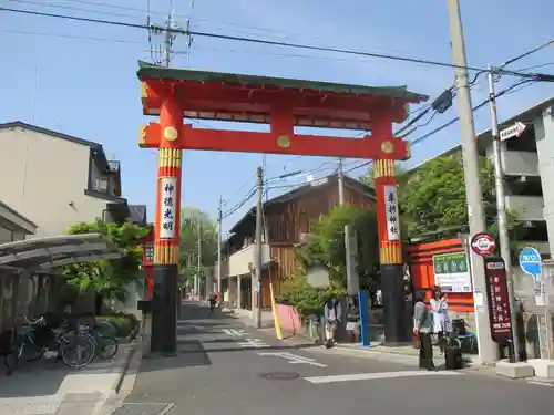 車折神社の鳥居