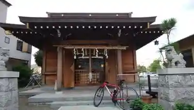 前川神社の本殿