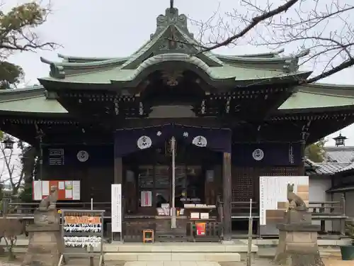 半田稲荷神社の本殿・本堂