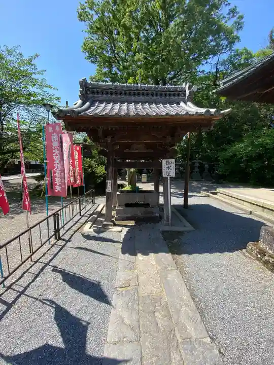 妻沼聖天山歓喜院の手水舎