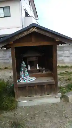 奉斉保食神の末社・摂社