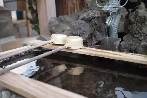 坂戸神社の手水