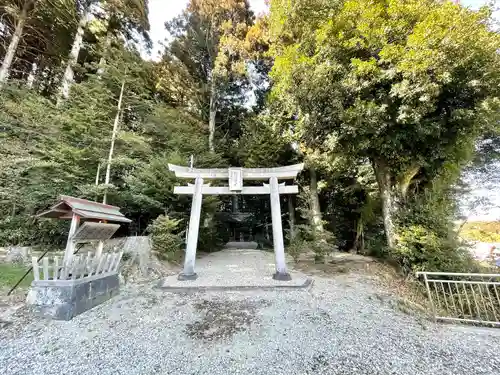 國津神社の鳥居