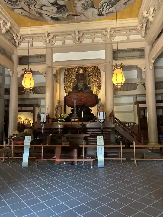 円覚寺の{uncategorized: "未分類", other: "その他", undefined: "問題あり", building: "その他建物", grave: "お墓", sacred_gate: "鳥居", guardian: "狛犬", statue: "像", buddha: "仏像", history: "歴史", nature: "自然", garden: "庭園", animal: "動物", pagoda: "塔", temizu: "手水舎", mountain_gate: "山門・神門", sanctuary: "本殿・本堂", subordinate: "末社・摂社", art: "芸術", scenery: "景色", jizo: "地蔵", ema: "絵馬", goshuin: "御朱印", omikuji: "おみくじ", items: "授与品その他", amulet: "お守り", goshuincho: "御朱印帳", eats: "食事", festival: "お祭り", votive_dance: "神楽", shichigosan: "七五三参", wedding: "結婚式", experience: "体験その他", initially: "初詣", around: "周辺", anti_infection: "感染症対策"}