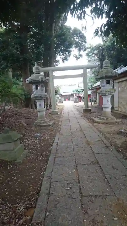 神明社の鳥居
