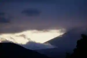 光明寺の景色(2021年05月13日(木) 20時53分13秒投稿)