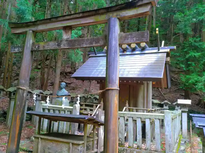 合格神社の鳥居