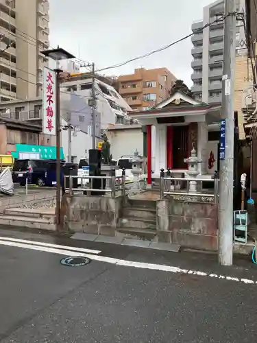 大光不動堂の本殿・本堂