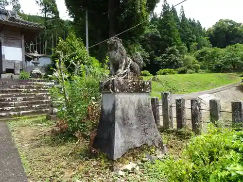 小熊野豊野神社の狛犬