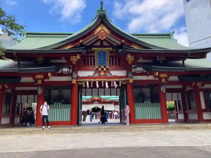 日枝神社の山門・神門