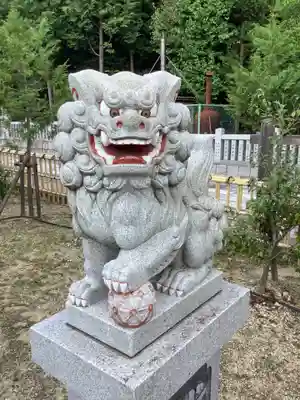 伊副神社の狛犬