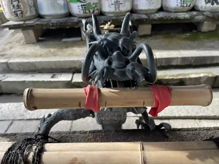 日牟禮八幡宮の手水舎