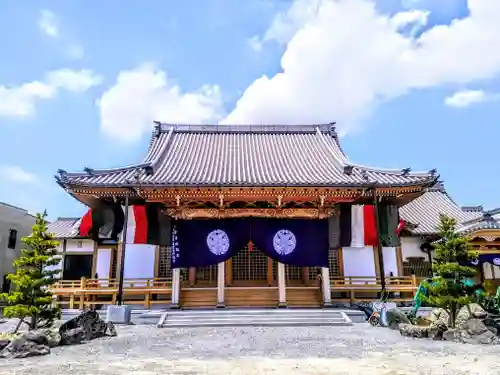 功徳山 善重寺の本殿・本堂