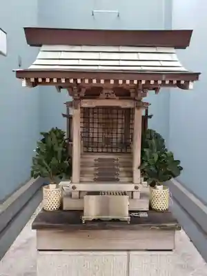 新宿村スタジオ稲荷神社の本殿・本堂