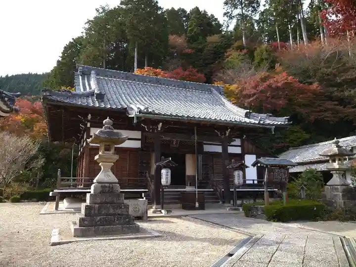 善峯寺の本殿・本堂