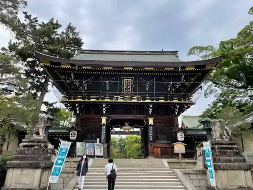 北野天満宮の山門