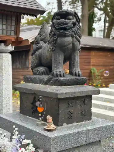 札幌諏訪神社の狛犬