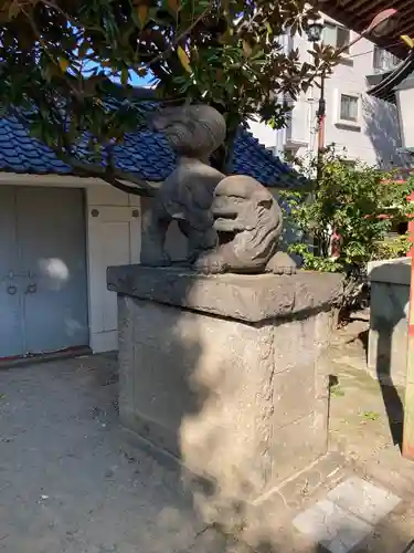 千住本氷川神社の狛犬