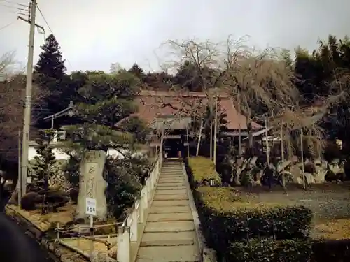 谷性寺の建物その他