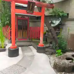 銀杏岡八幡神社の末社