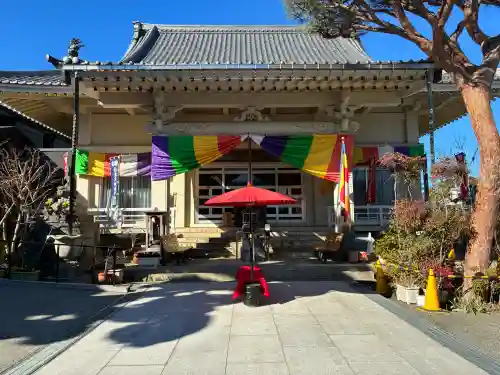 廣徳寺の{uncategorized: "未分類", other: "その他", undefined: "問題あり", building: "その他建物", grave: "お墓", sacred_gate: "鳥居", guardian: "狛犬", statue: "像", buddha: "仏像", history: "歴史", nature: "自然", garden: "庭園", animal: "動物", pagoda: "塔", temizu: "手水舎", mountain_gate: "山門・神門", sanctuary: "本殿・本堂", subordinate: "末社・摂社", art: "芸術", scenery: "景色", jizo: "地蔵", ema: "絵馬", goshuin: "御朱印", omikuji: "おみくじ", items: "授与品その他", amulet: "お守り", goshuincho: "御朱印帳", eats: "食事", festival: "お祭り", votive_dance: "神楽", shichigosan: "七五三参", wedding: "結婚式", experience: "体験その他", initially: "初詣", around: "周辺", anti_infection: "感染症対策"}