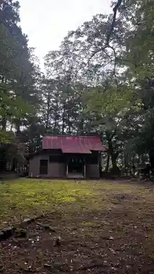 出雲神社の{uncategorized: "未分類", other: "その他", undefined: "問題あり", building: "その他建物", grave: "お墓", sacred_gate: "鳥居", guardian: "狛犬", statue: "像", buddha: "仏像", history: "歴史", nature: "自然", garden: "庭園", animal: "動物", pagoda: "塔", temizu: "手水舎", mountain_gate: "山門・神門", sanctuary: "本殿・本堂", subordinate: "末社・摂社", art: "芸術", scenery: "景色", jizo: "地蔵", ema: "絵馬", goshuin: "御朱印", omikuji: "おみくじ", items: "授与品その他", amulet: "お守り", goshuincho: "御朱印帳", eats: "食事", festival: "お祭り", votive_dance: "神楽", shichigosan: "七五三参", wedding: "結婚式", experience: "体験その他", initially: "初詣", around: "周辺", anti_infection: "感染症対策"}